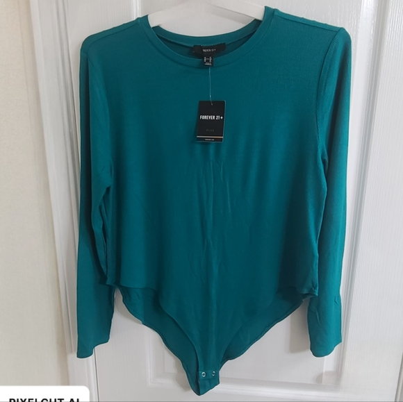 Forever 21 Ribbed Bodysuit - Picture 7 of 7